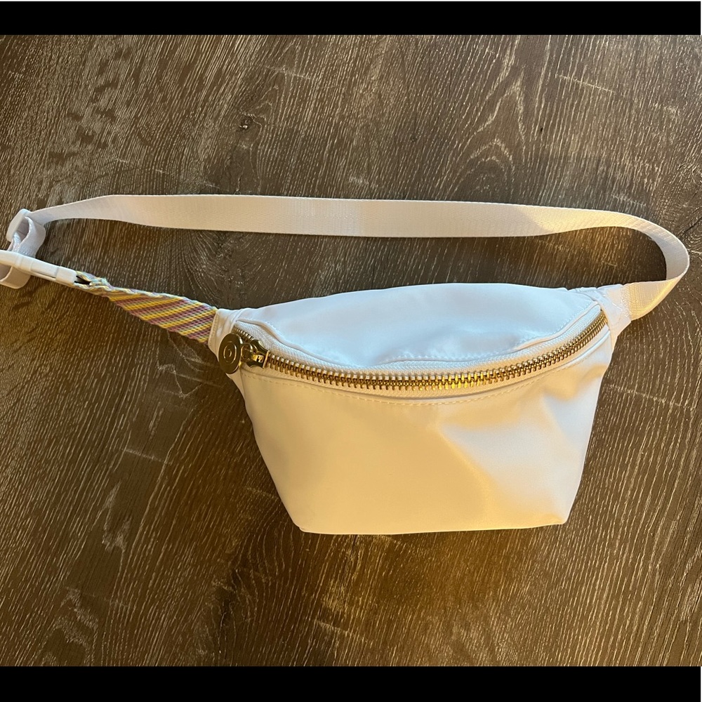NEW White Stoney clover lane x Target Fanny pack without tags